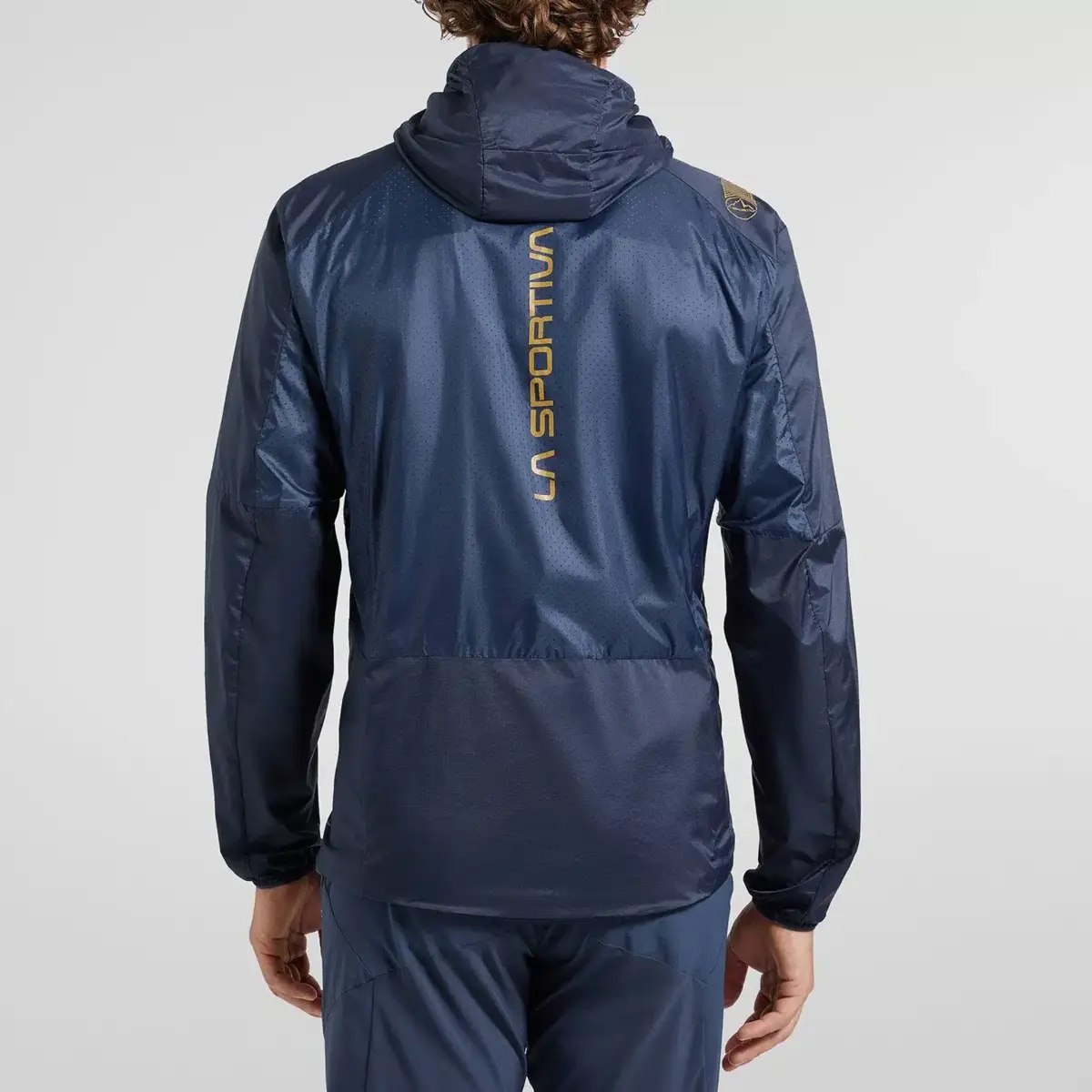 Across Lite Jkt M