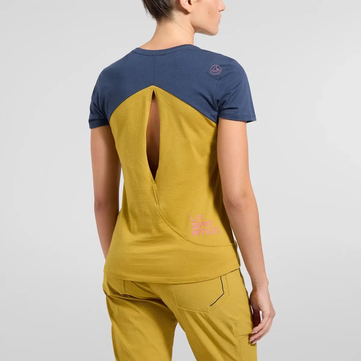 Roof T-Shirt W Roof T-Shirt W